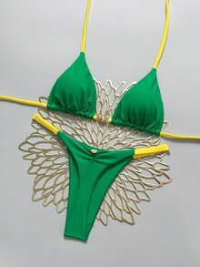 Swim Mod Bộ bikini hai mảnh nữ kiểu dáng mới, cổ chữ V, hở lưng, đính kim loại, màu trơn, hình tam giác, quần lọt khe gợi cảm, thích hợp cho mùa xuân/hè. Bộ bikini cho nữ, đồ bơi có gọng, áo ngực có gọng, bikini dự tiệc, đồ bơi cho nữ. - màu xanh lá - Xem 1