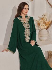 Al Najma Women's V-Neck Applique Casual Loose Party & Outing Dress - Dark Green - View 5
