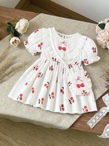 SHEIN Vintaside Kids 1件女婴舒适休闲印花荷叶边白色短袖连衣裙，百搭基础款，配有可爱印花配套包包，适合春夏上学、旅行、度假和日常穿着。 - 白色 - 查看 3