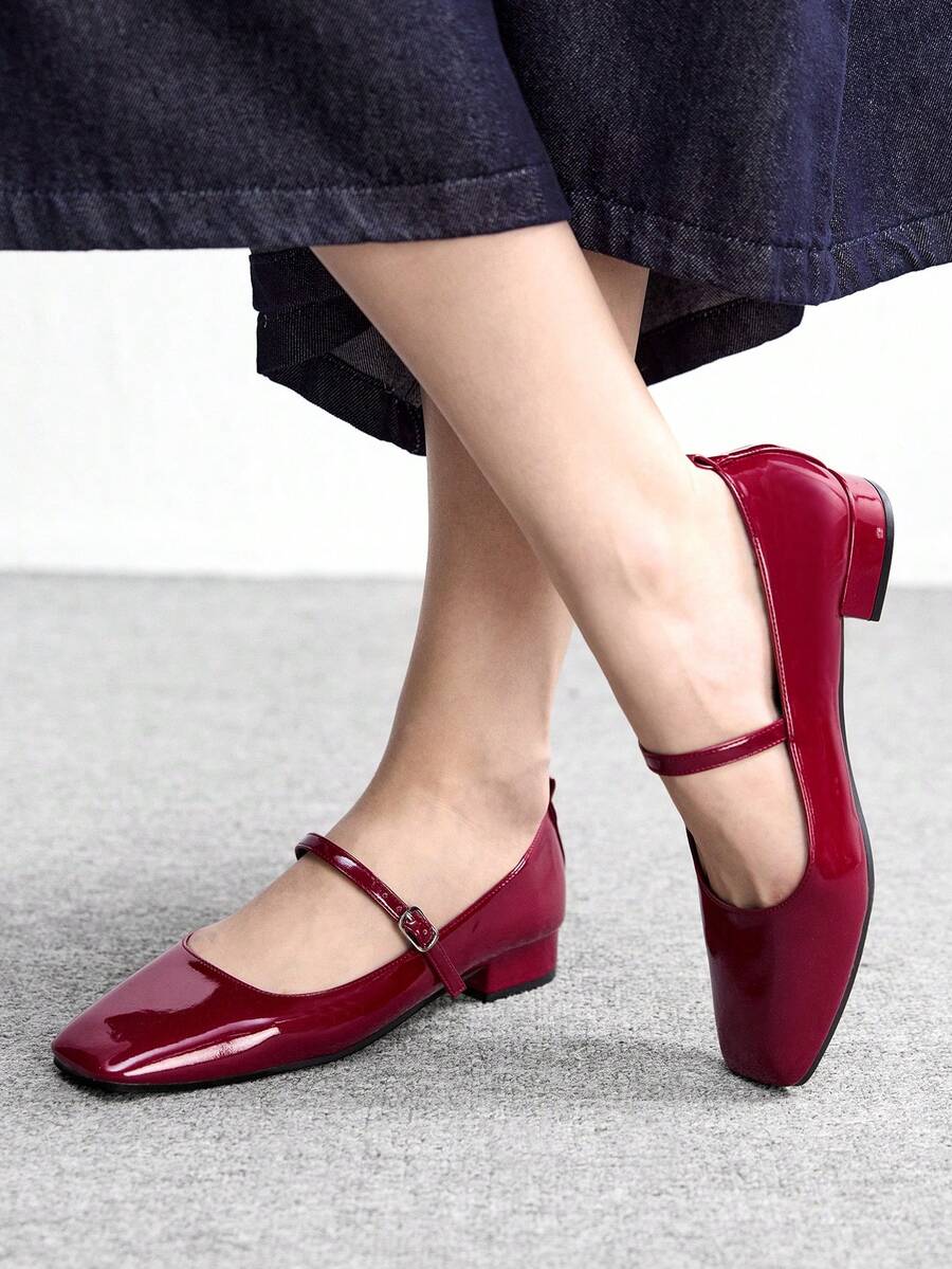 CUCCOO BIZCHIC Women Flats - Burgundy - View 1