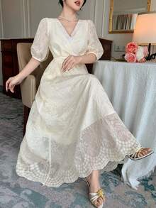 DAZY Đầm dài nữ cổ chữ V, tay ngắn, chất liệu ren, thanh lịch, thích hợp cho phong cách thường ngày. - Màu be - Xem 3