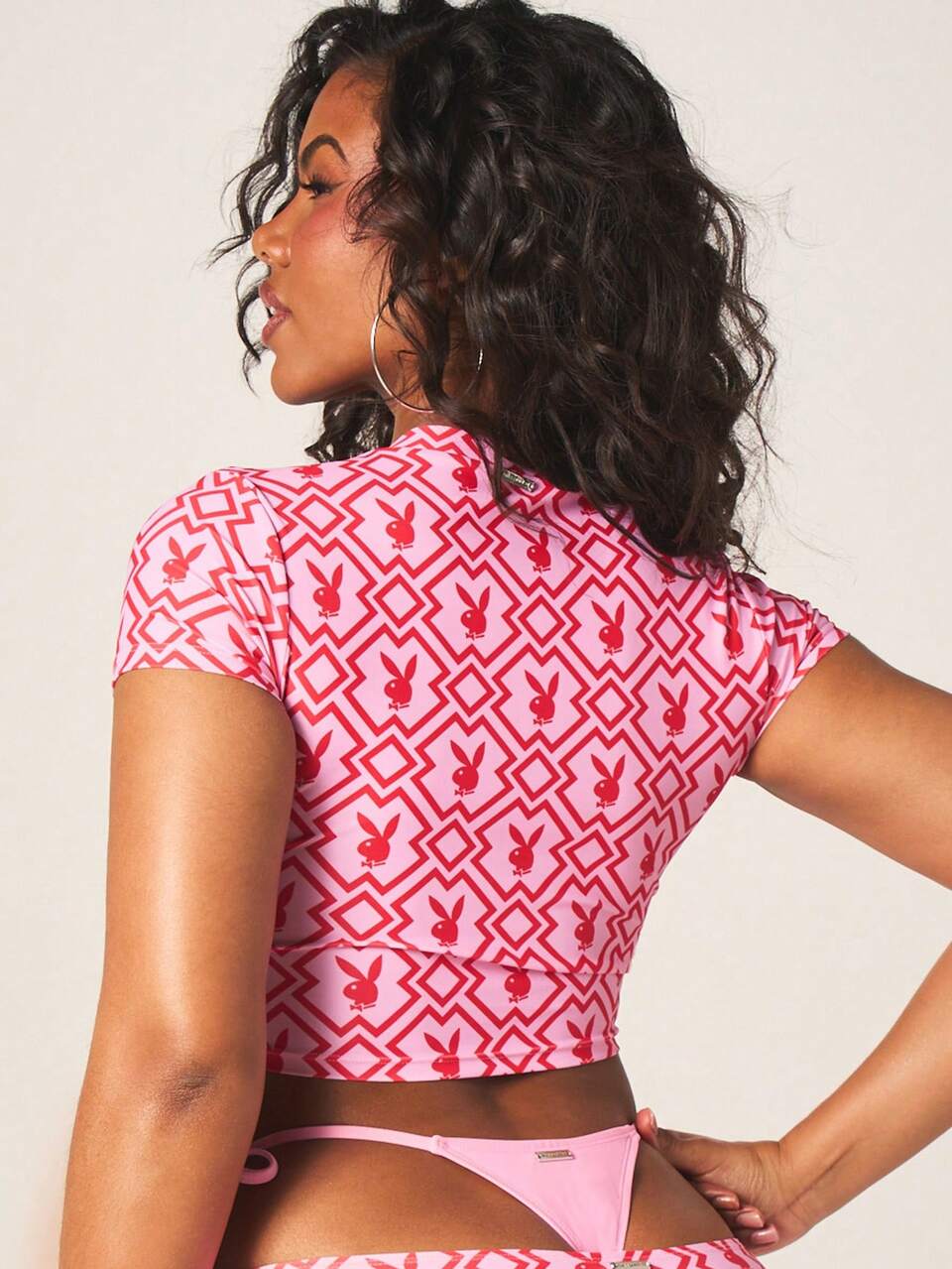 Missguided x Playboy Geometric Print Mesh Baby Tee Cover Up With Short Sleeves And Cropped Fit For Beach And Summer Outfits