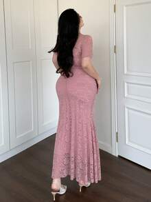 Vibekara Đầm cỡ lớn cổ chữ V sâu, tay ngắn, bèo nhún, chun co giãn, dáng đuôi cá ôm sát, chất liệu ren xuyên thấu, thanh lịch, gợi cảm kiểu Pháp, thích hợp cho tiệc tùng và hẹn hò. - Hồng - Xem 2