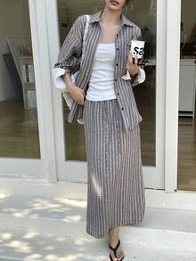 DAZY Conjunto casual de 2 piezas de camisa de manga larga con hombros caídos y bolsillo, y falda evasé a rayas para mujer - Marrón - Ver 12