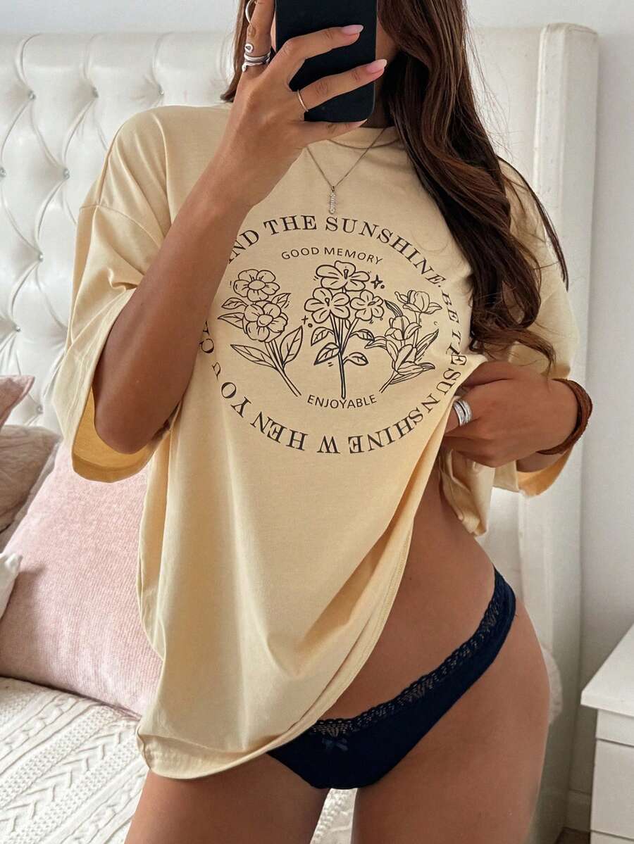 DAZY Women's Summer Round Neck Loose Pullover Printed Casual T-Shirt - Pale Yellow - View 1