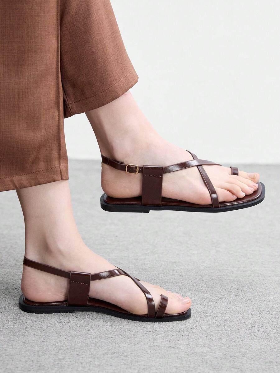 CUCCOO BIZCHIC 女士休闲时尚通勤及度假风编织露趾交叉凉鞋 - 咖啡 - 查看 1