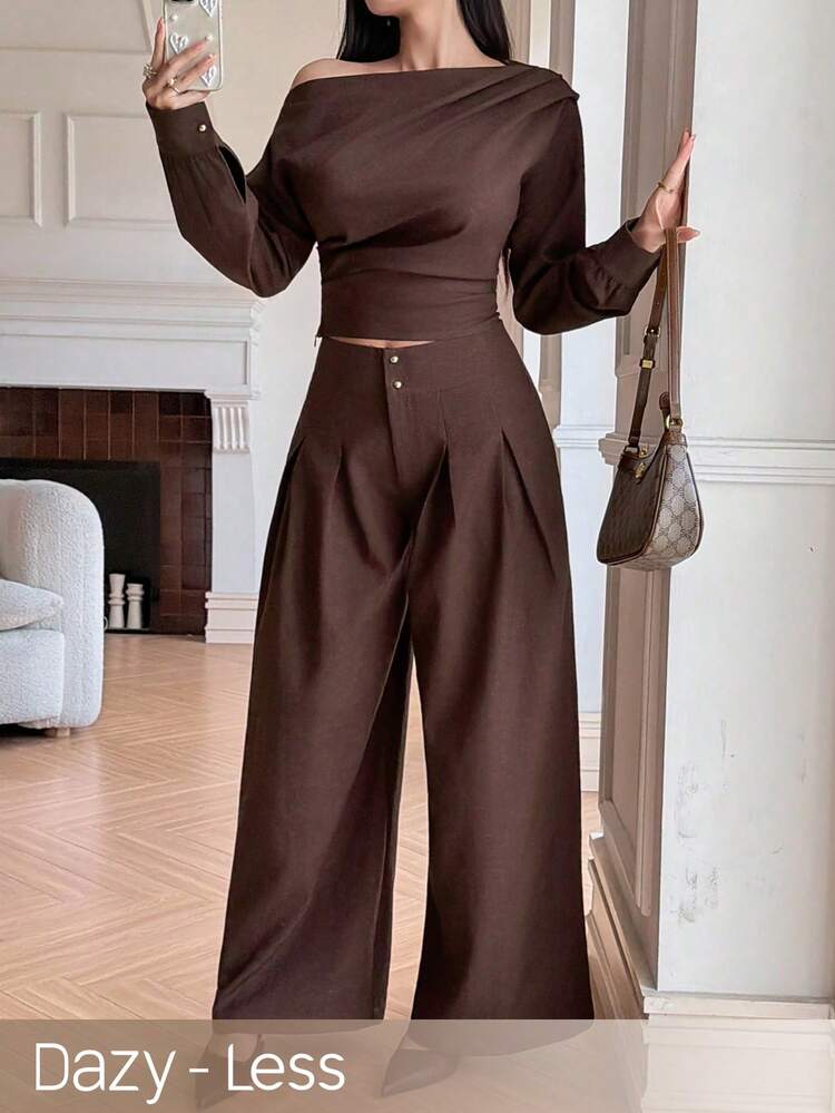 Women's Oblique Shoulder Long Sleeve Pleated Top And Pants Two Pieces Set, Fashionable Summer Minimalist