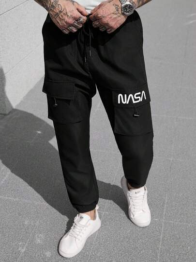 Manfinity CasualCool 男士字母图案抽绳宽松工装裤长款纯黑色外出秋季