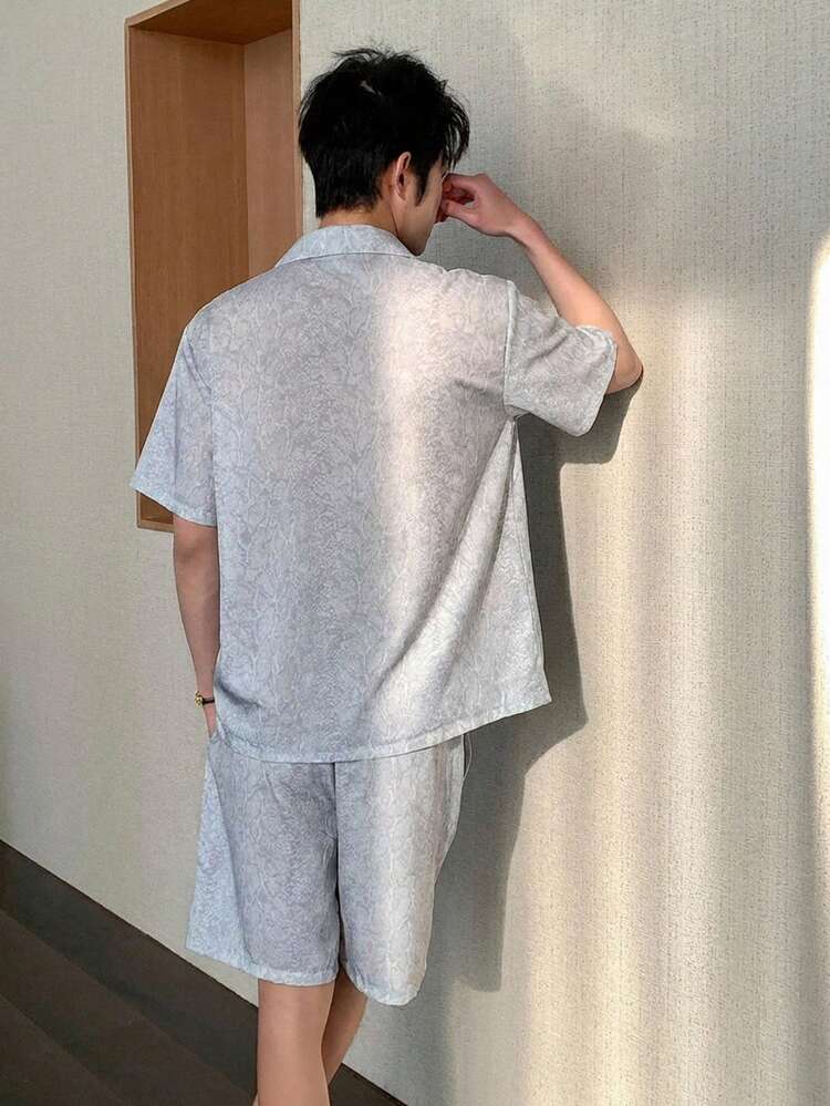 Men's Multi-Color Short Sleeve Top And Shorts Pajama Set, Summer