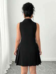 SHEIN PETITE CURVE Vestido elegante y de moda con cuello de solapa, sin mangas y con dobladillo plisado para mujer - Negro - Ver 2