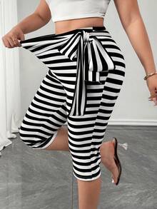 Elenzga Quần legging lửng cạp cao buộc dây kẻ sọc đen trắng dành cho nữ cỡ lớn, dáng ôm sát, co giãn, đa năng cho đi làm và mặc hàng ngày. - Đen và trắng - Xem 4