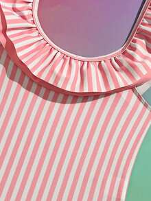 SHEIN Traje de baño de una pieza con volantes y estampado digital para niñas bebé, para primavera/verano/otoño, para vacaciones en la playa - Rosa coral - Ver 8