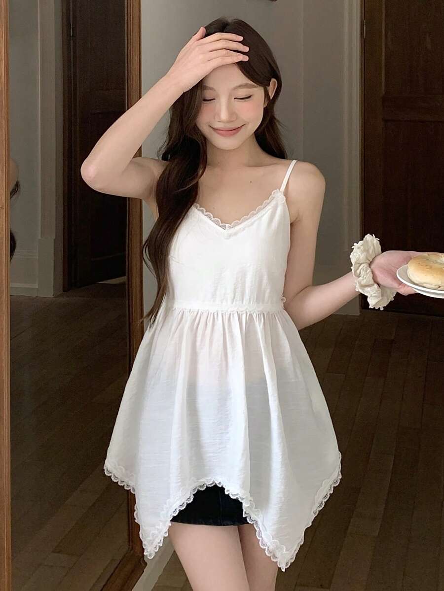 DAZY 女士蕾丝拼接不对称下摆吊带睡衣上衣，夏季 - 白色 - 查看 1