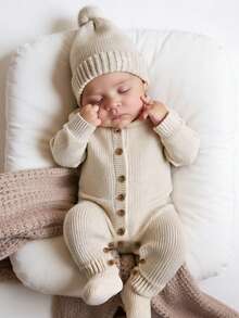 SHEIN 2 件套针织新生儿男孩女孩摄影连体衣纽扣连体衣婴儿回家装带绒球帽中性婴儿服装新生儿洗礼礼物 - 杏色 - 查看 1