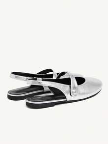 CUCCOO CHICEST Women's Flat Sandals, Silver Texture PU Material, Buckle Round Toe Flat Bottom Slippers, Silver Mary Jane Flat Sandals, Elegant Women's Flat Shoes, Light, Comfortable And Versatile, Casual, Suitable For Daily Commuting/Festival Thanksgiving/Prom Party/Outerwear Women's Shoes Wedding Shoes - Silver - View 9