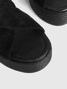 Sugerpunk 女士厚底凉鞋，露趾坡跟拖鞋，时尚鞋履 - 黑色 - 查看 11