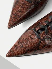 Mnmlis 欧洲复古尖头平底深鞋面女鞋春秋新款百搭简约小皮鞋 - 棕色 - 查看 4