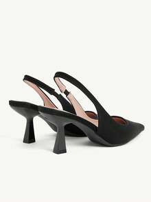 CUCCOO CHICEST Giày nữ kiểu Trung Quốc cổ điển mũi nhọn gót thấp vừa phải, thanh lịch, đơn giản và trang nhã, thích hợp đi làm, hẹn hò hoặc dự các dịp trang trọng. - màu đen - Xem 11