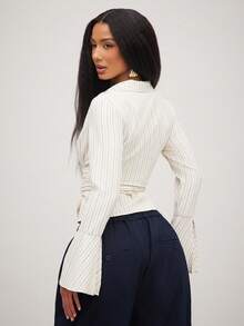 NYA SZN 系带裹身条纹喇叭袖上衣 - 杏色 - 查看 2