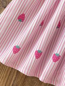 SHEIN Vintaside Kids 1件女婴夏季柔软面料连衣裙，2026春夏新款时尚，度假旅行必备，舒适休闲印花荷叶边下摆白色短袖百搭基础款连衣裙，附赠可爱印花包，适合春夏上学、旅行、度假、日常穿着 - 粉色 - 查看 8