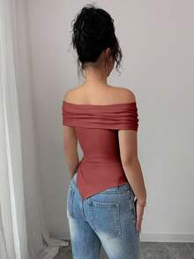Rafferiza 女士休闲通勤露肩短袖T恤，夏季 - 酒紅色 - 查看 2