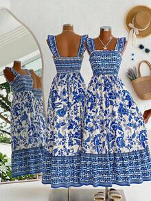 这款少女印花褶裥连衣裙，采用印花图案、喇叭袖和飘逸设计，并饰有少女连衣裙的点缀，适合派对、旅行、校园郊游和多季节穿着。 - 彩色 - 查看 1