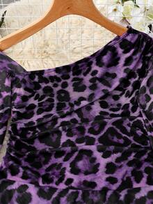 GlowEve CURVE Plus Size Women's Fashionable Leopard Print Mesh Sheer Shoulder Long Sleeve Bodysuit - Purple - View 7