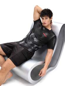 Áo ngủ nam kiểu dáng thường ngày với chữ tiếng Anh in hình họa tiết vằn ngựa. - màu đen - Xem 5