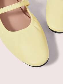 CUCCOO DOLLMOD Women Shoes Light Yellow Pleated Mary Jane Flats, Metal Buckle, Fresh And Comfortable Commuter Dating Temperament Shoes - Light yellow - View 5