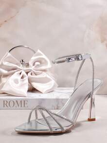 SHUZIA Sandalias de tacón de punta puntiaguda con tiras cruzadas y con adorno de strass, regalo de Año Nuevo, Día de San Valentín, zapatos de verano para San Valentín - Plateado - Ver 2