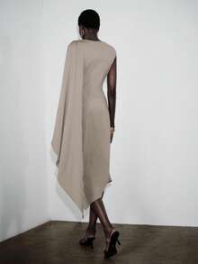 Lumivelle Women's Elegant Round Neck Ruched Midi Fitted Dress, Spring/Summer - Grey - View 2