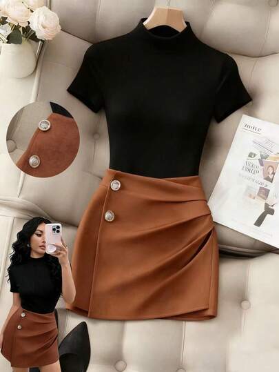 Franclia This Women's Outfit Exudes French Elegance. It Features A Solid Black Round Neck Short-Sleeved T-Shirt Paired With A Short, Pleated, Button-Down Skirt With A Lift-Up Design. This Casual Summer Two-Piece Set Is A New Arrival For Women. It's A Stylish And Elegant Choice For Women, Including A Top, Skirt, And Casual Top. Ideal For Spring And Summer, This Two-Piece Set Is Perfect For Spring And Summer.