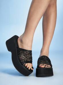 Sugerpunk Sandalias de plataforma con cuña y diseño calado de moda para mujer en color negro - Negro - Ver 4