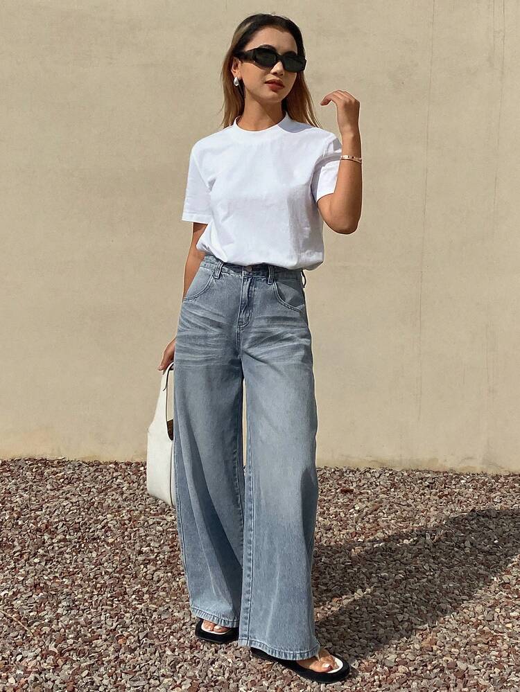 Women's Regular Waist Loose Straight Leg Casual Jeans