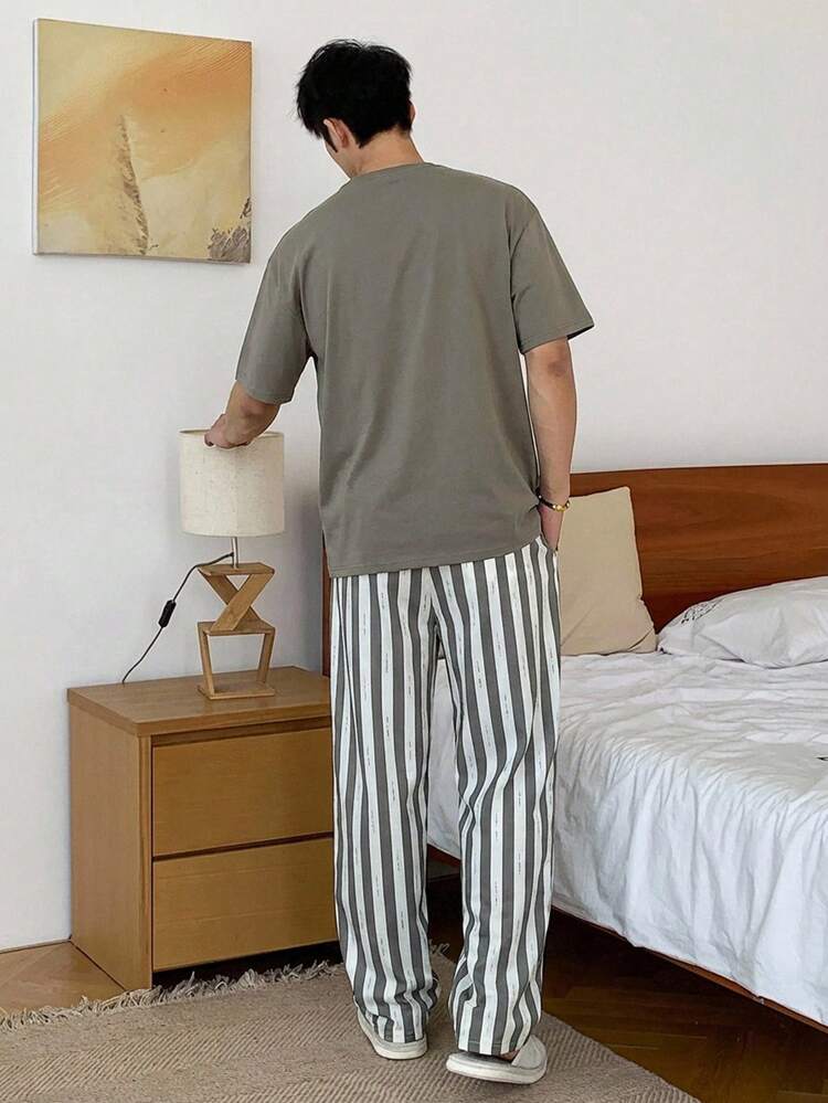 Multi-Color Short Sleeve Matching Pants Men's Pajama Set, Spring/Summer