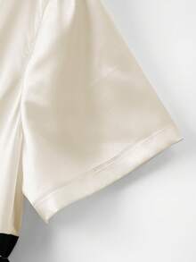 GlowEve CURVE 大码女装春夏新款优雅撞色缎面亮面A字连衣裙，法式复古收腰修身衬衫领高领设计，奢华迷人 - 杏色 - 查看 4