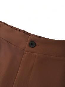 GlowEve CURVE Plus Size Women's Solid Color Pocket Pleated Casual Pants Elastic Waist Pants Loose Pants Pleated Pants Brown Pants High Waist Pants Wide Leg Pants Brown Bottoms Brown Wide Leg Pants - Coffee Brown - View 5