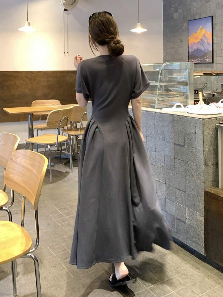 Women's V-Neck Short Sleeve Refreshing Mid-Length Dress Sundress