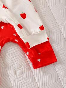 SHEIN 新生女宝宝两件套，舒适可爱草莓印花长袖连体衣，柔软弹力针织面料，方便穿脱的按扣设计，适合春秋季节，0-9个月，粉色和白色 - 紅色 - 查看 7