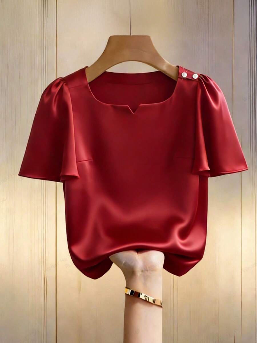 GlowEve CURVE Plus Size Women's Solid Color Ruffle Trim Short Sleeve Loose Blouse - Red - View 1