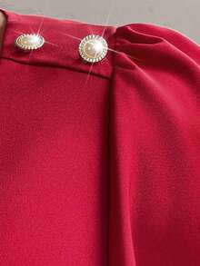 GlowEve CURVE Plus Size Women's Solid Color Ruffle Trim Short Sleeve Loose Blouse - Red - View 3