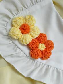 Sweetra 彼得潘领花瓣袖花卉装饰宽松可爱学院风户外度假约会连衣裙 - 黃色 - 查看 6