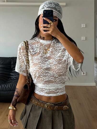 Coolane Women's Spring/Summer Vacation Outfits Y2K Basic Daily Wear Casual Back To School Streetwear Stretchy Lace White Loose Ruched Crop Tees