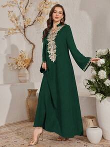 Al Najma Women's V-Neck Applique Casual Loose Party & Outing Dress - Dark Green - View 4