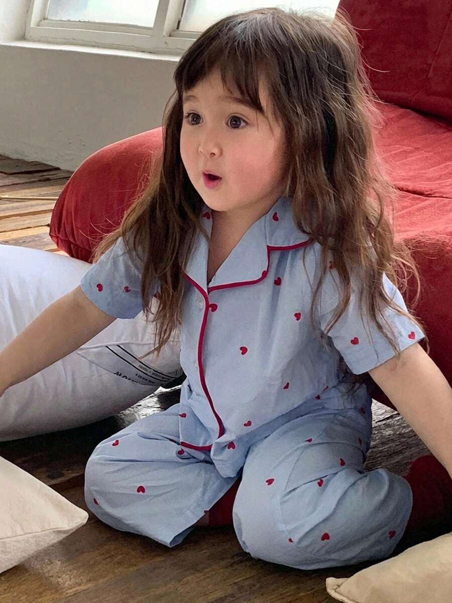 DAZY 2件組女嬰休閒愛心波點印花翻領長袖上衣與寬鬆長褲睡衣套裝,夏季幼兒適用 - 淺藍色 - 查看 1