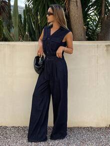 DAZY 女士V领无袖收腰宽松直筒水洗牛仔连体裤，休闲都市度假风 - 深色水洗藍 - 查看 2