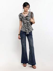 Retro Plaid Print Ruffle Hem Stretchy Fitted Blouse - Grey - View 1