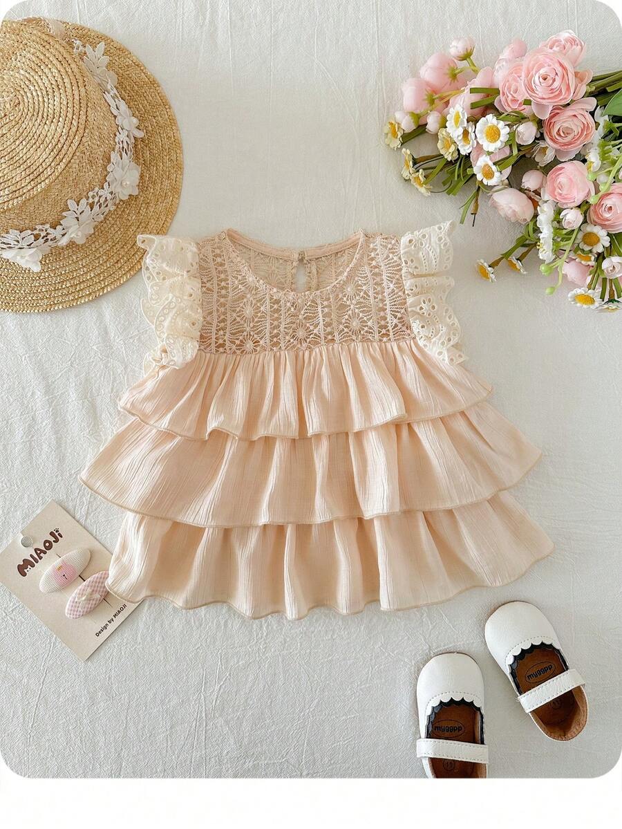 SHEIN 女婴可爱杏色百搭荷叶边蕾丝花边飘逸袖衬衫 - 杏色 - 查看 1