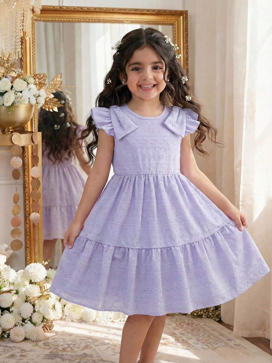 女童镂空针织连衣裙，圆领短袖，松紧腰带，荷叶边下摆，适合通勤、度假、海滩等多种场合。 - 紫色 - 查看 1