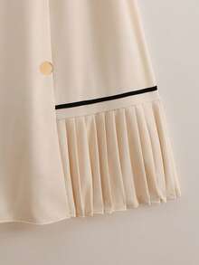 GlowEve CURVE 大码女式梭织常规早春优雅约会/通勤无袖圆领金属手工缝制纽扣荷叶边下摆杏色连衣裙 - 杏色 - 查看 3